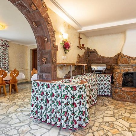 포로닌 Dw Pawel B&B 외부 사진